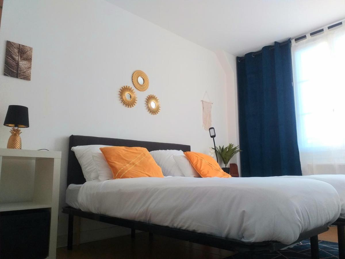 Le Tigre - Appartement Centre-Ville Au Calme, Parking Prive Bourges Bagian luar foto